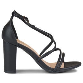 Crne ženske sandale na isan post crna