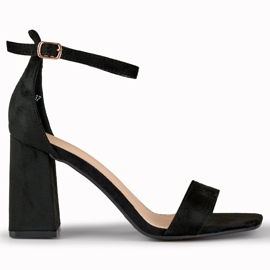 Crne sandale na visoku petu crno