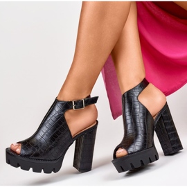 Ženske crne sandale na visoku petu crna