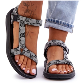 Ženske ultimativne crno-bijele sportske sandale s uzorkom crna