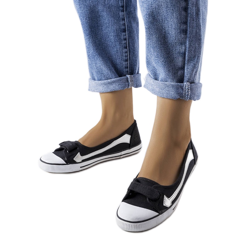 Crne tekstilne tenisice iz Winifreda crno