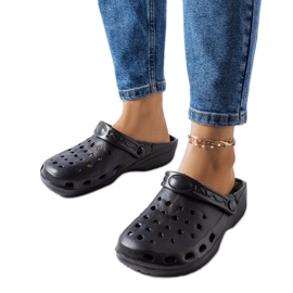 Crne pjenaste papuče sa zatvorenim prstima iz Kleista crna