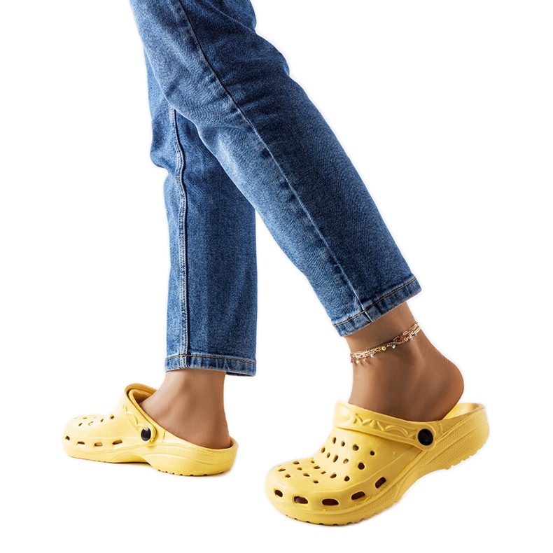 Kleistove zatvorene papuče od žute pjene žuta boja