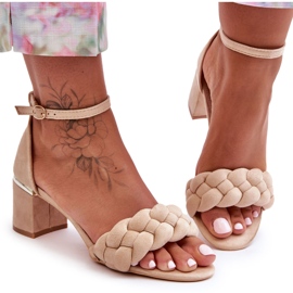 Essenza bež sandale s pletenicama od brušene kože