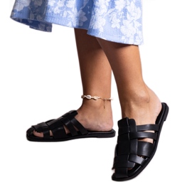 Crne papuče s pletenim gornjištem iz Lelia crna