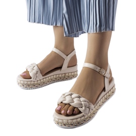 Bež sandale s platformom iz Katrin zelena