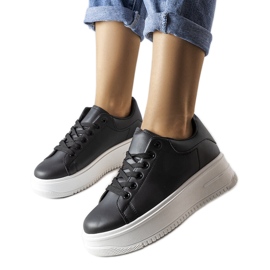 Holante crne tenisice s platformom crna