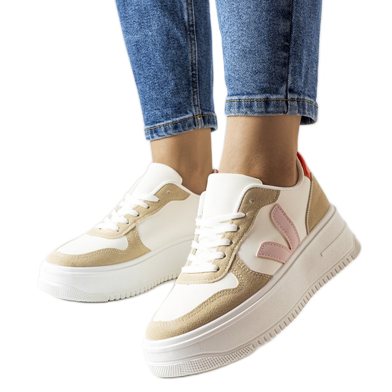 Bijele tenisice s ružičastim Plouffe umetkom bijela