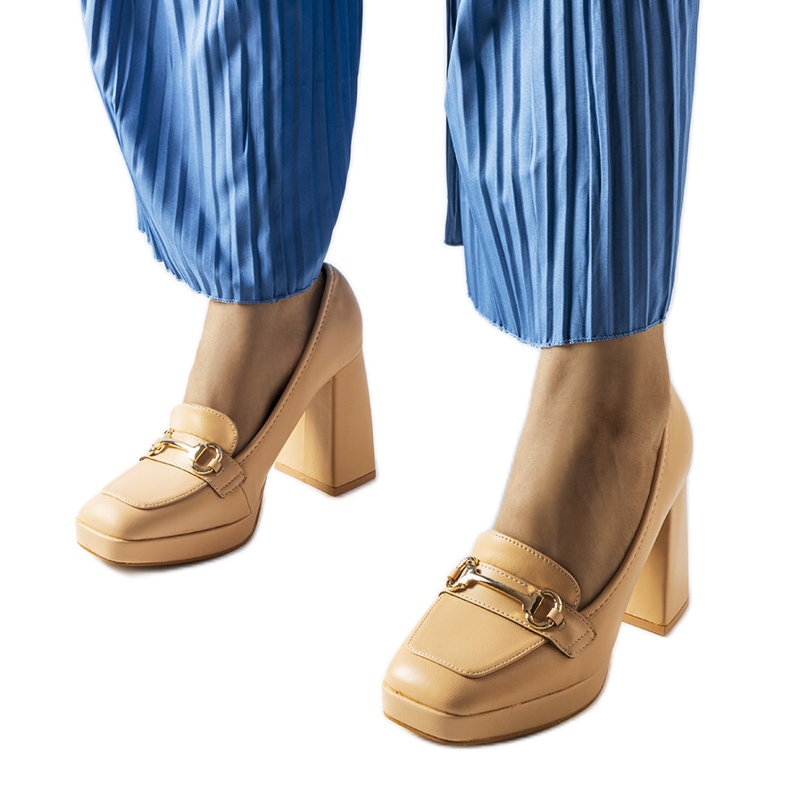 Bež salonke na geometrijskom bloku iz Blaissa