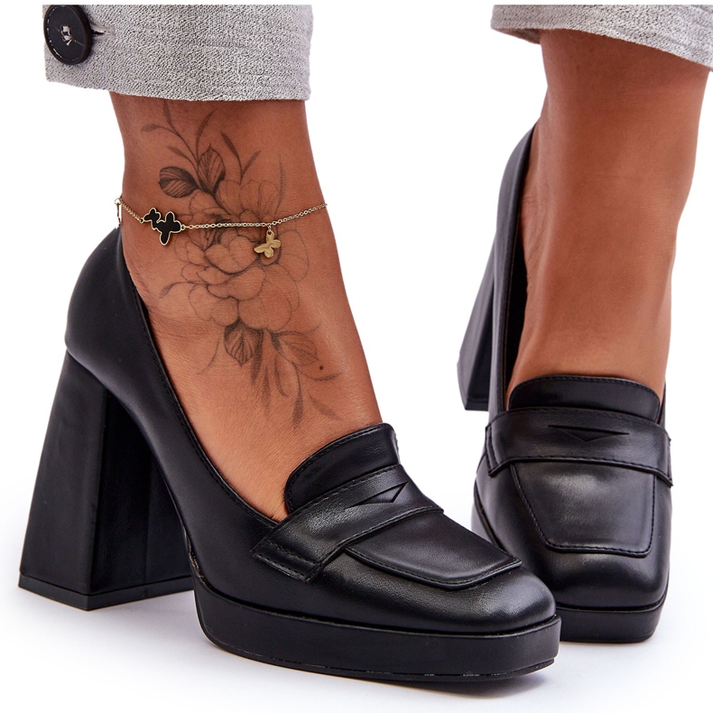 Alisa crne cipele na visoku petu crno