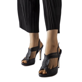 Tougas crne sandale na visoku petu crna