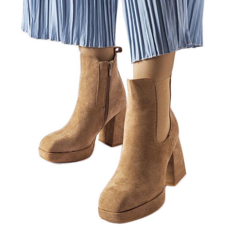 Bež čizme od eko antilop kože iz Province