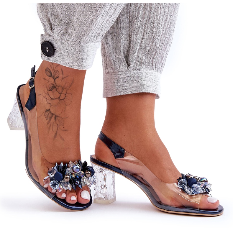 Sandale ukrašene tamnoplavim štiklama S.Barski MR1037-16 bezbojan