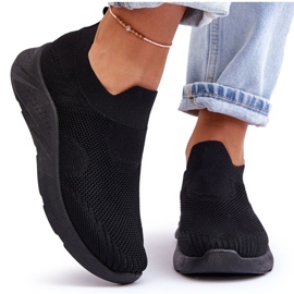 Ženske sportske cipele s natikačama crne Claris crno