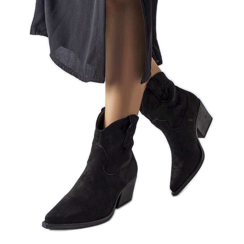 Crne kaubojske čizme iz Christi crno