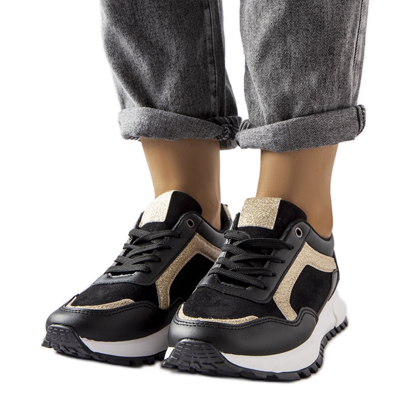 Inna Crne tenisice sa svjetlucavim ukrasima marke Busso crno