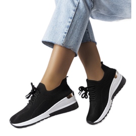 Inna Crne tenisice na wedge brendu Alberica crna