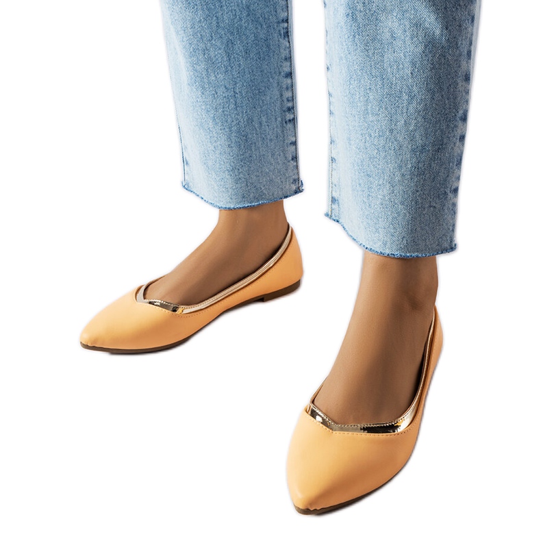 Narančaste balerinke sa šiljatim prstima iz Vittoria