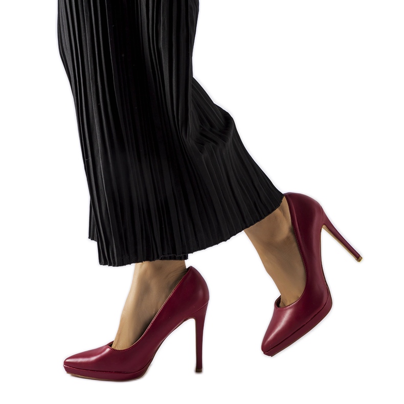 Kristinine klasične bordo štikle crvena