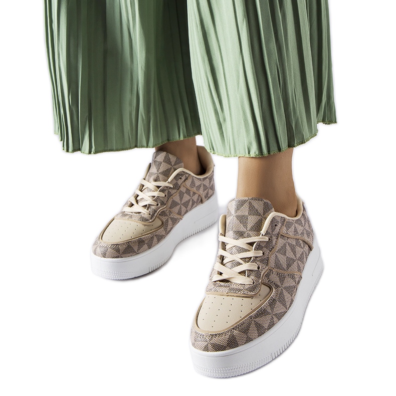 Inna Bež tenisice ukrašene monogramom Sands