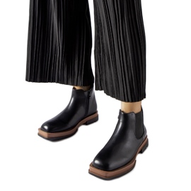 Tarquinia crne niske ravne čizme crna