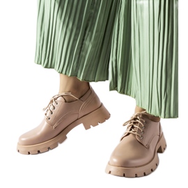 Bež cipele s mat Charleston završetkom