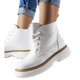 Bijele radničke cipele na debeloj Sacco platformi bijela