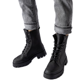 Inna Crne tenisice s mat Thiery završetkom crna