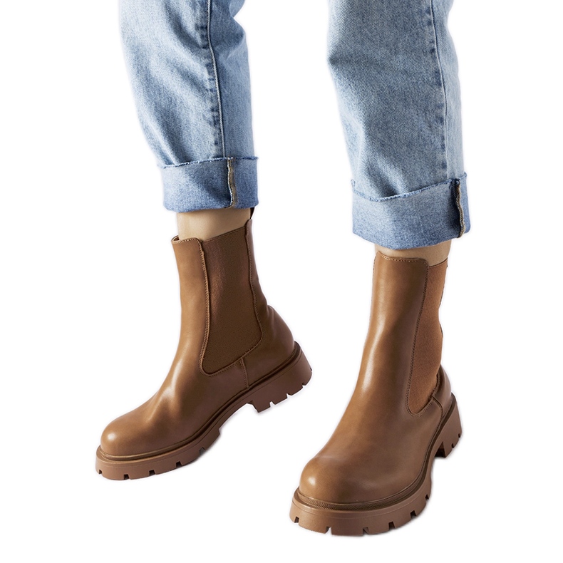 Smeđe visoke natikače Chelsea čizme iz Veronesa smeđa