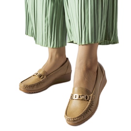 Smeđe mokasine s klinastim kopčama iz Lerina bež