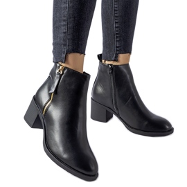 Crne klasične Ivano gležnjače na nisku petu crna