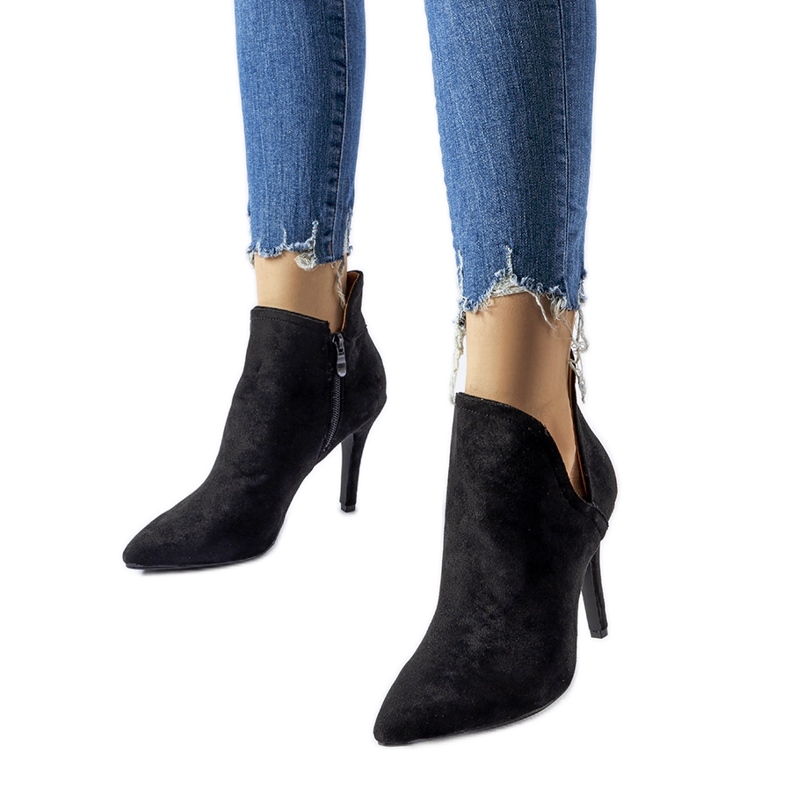 Crne elegantne gležnjače iz Ormazda crno