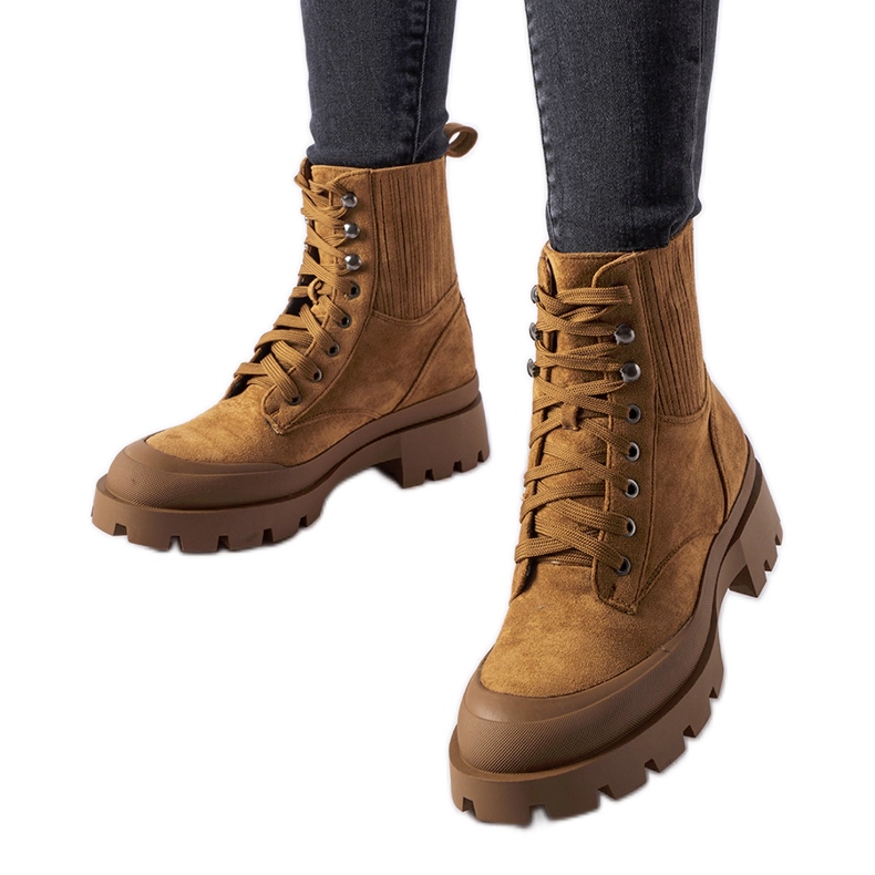 Smeđe čizme od eko brušene kože iz Orsona smeđa