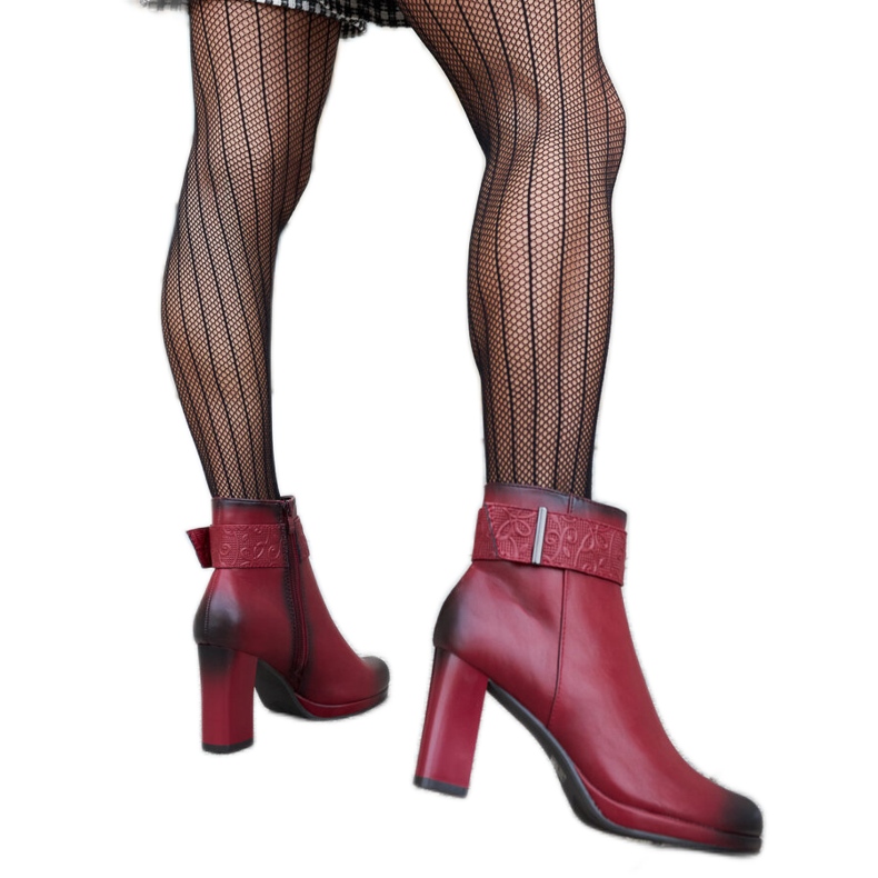 Crvene gležnjače s ukrasnim Creil remenom crvena