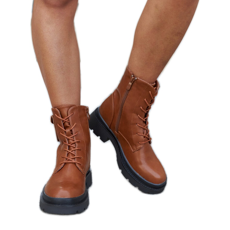 Smeđe čizme na Ugo platformi smeđa