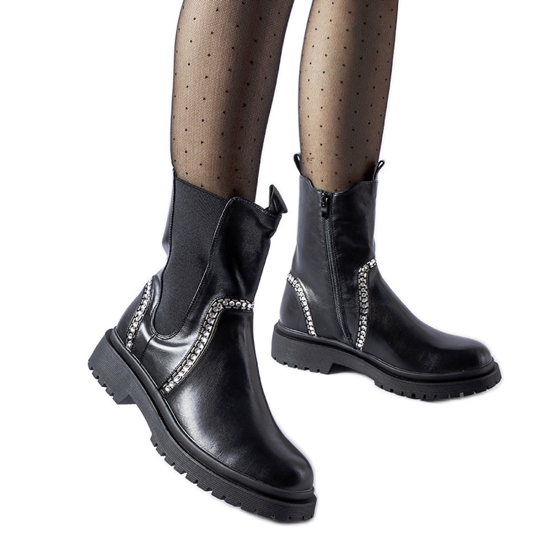 Crne gležnjače ukrašene Anastasio cirkonima crno