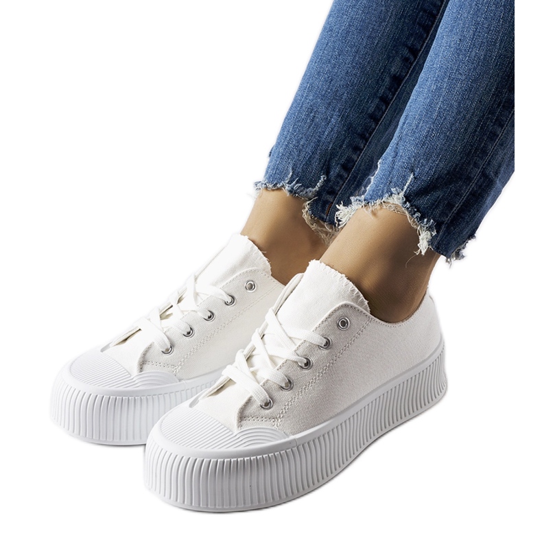 Bijele tenisice na debeloj Fortunata platformi bijela