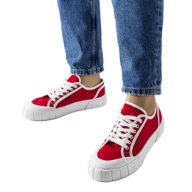 Crvene tenisice na debeloj Egidio platformi crvena