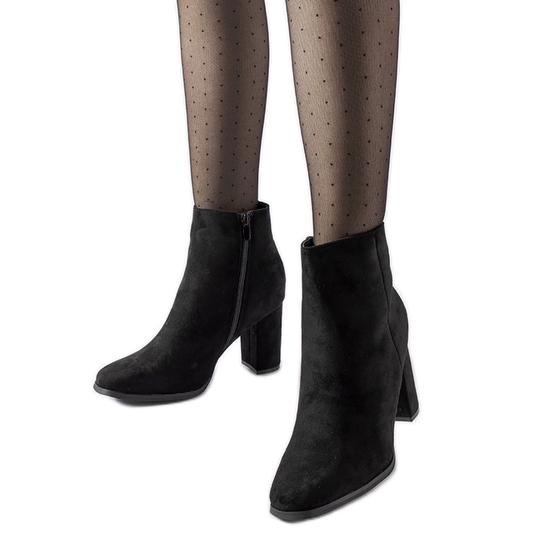 Crne gležnjače Torricelli na visoku petu crno