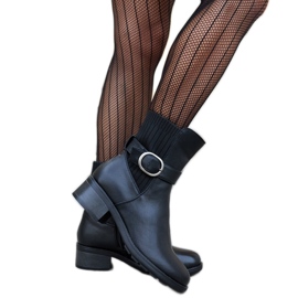 Crne gležnjače s ukrasnom Archuleta kopčom crna