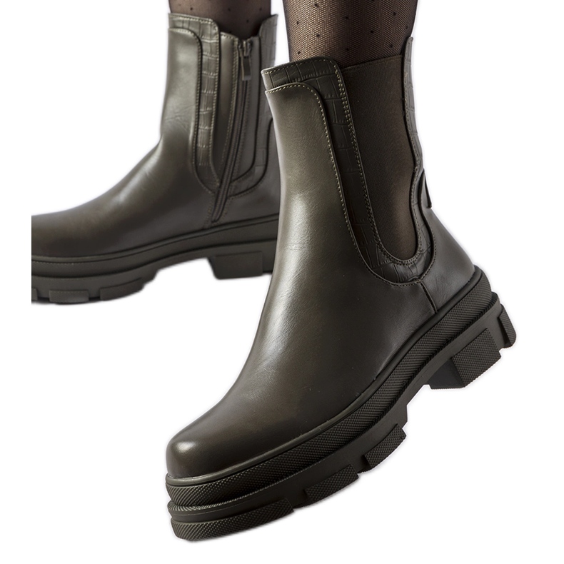 Zelene tenisice s masivnim Torin potplatom zelena