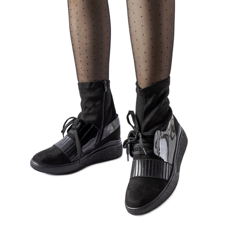 Crne gležnjače Spoleto na klin crno