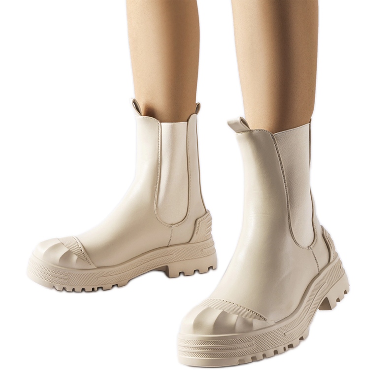 Bež izolirane masivne gležnjače Albanese