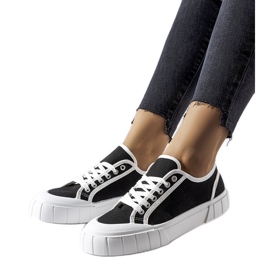 Crne tenisice na debeloj Egidio platformi crna