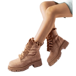 Bež gležnjače s volanima, eko antilop Sterpito