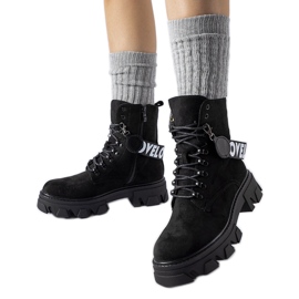 Crne gležnjače s ukrasnim remenom koji se može odvojiti crna