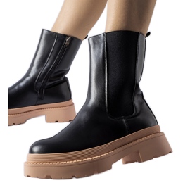 Crne gležnjače sa svijetlo ružičastim potplatom Garden crna