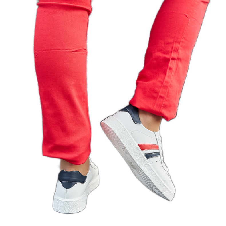 Bijele kožne tenisice na vezanje bijela