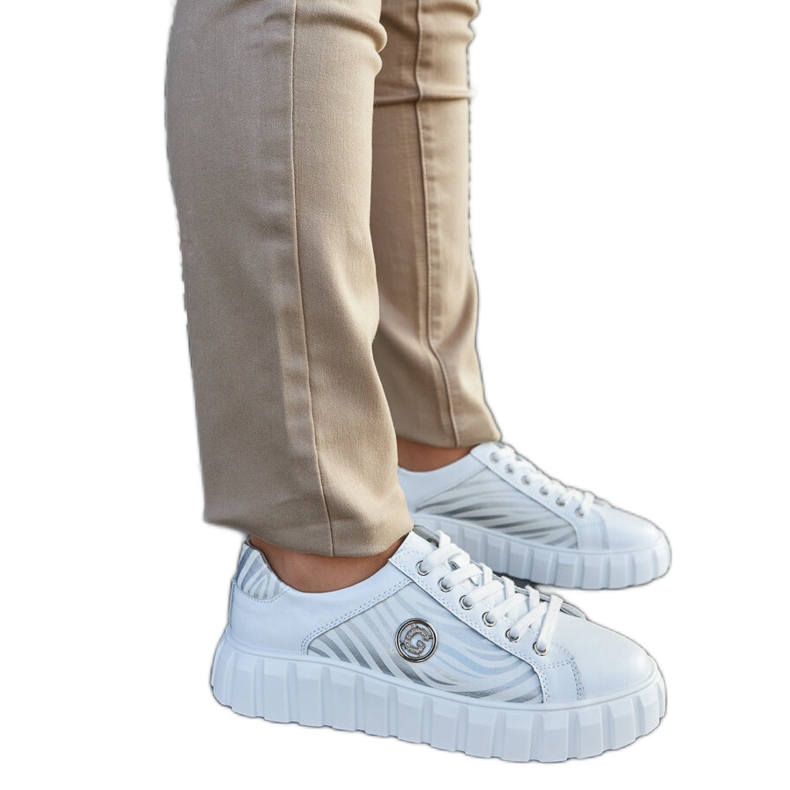 Bijele kožne tenisice na platformu bijela