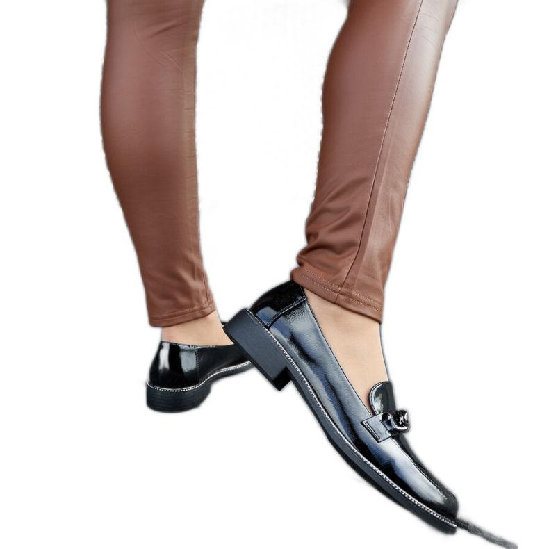 Crne lakirane mokasinke s kopčom crno Crne lakirane mokasinke s kopčom crno